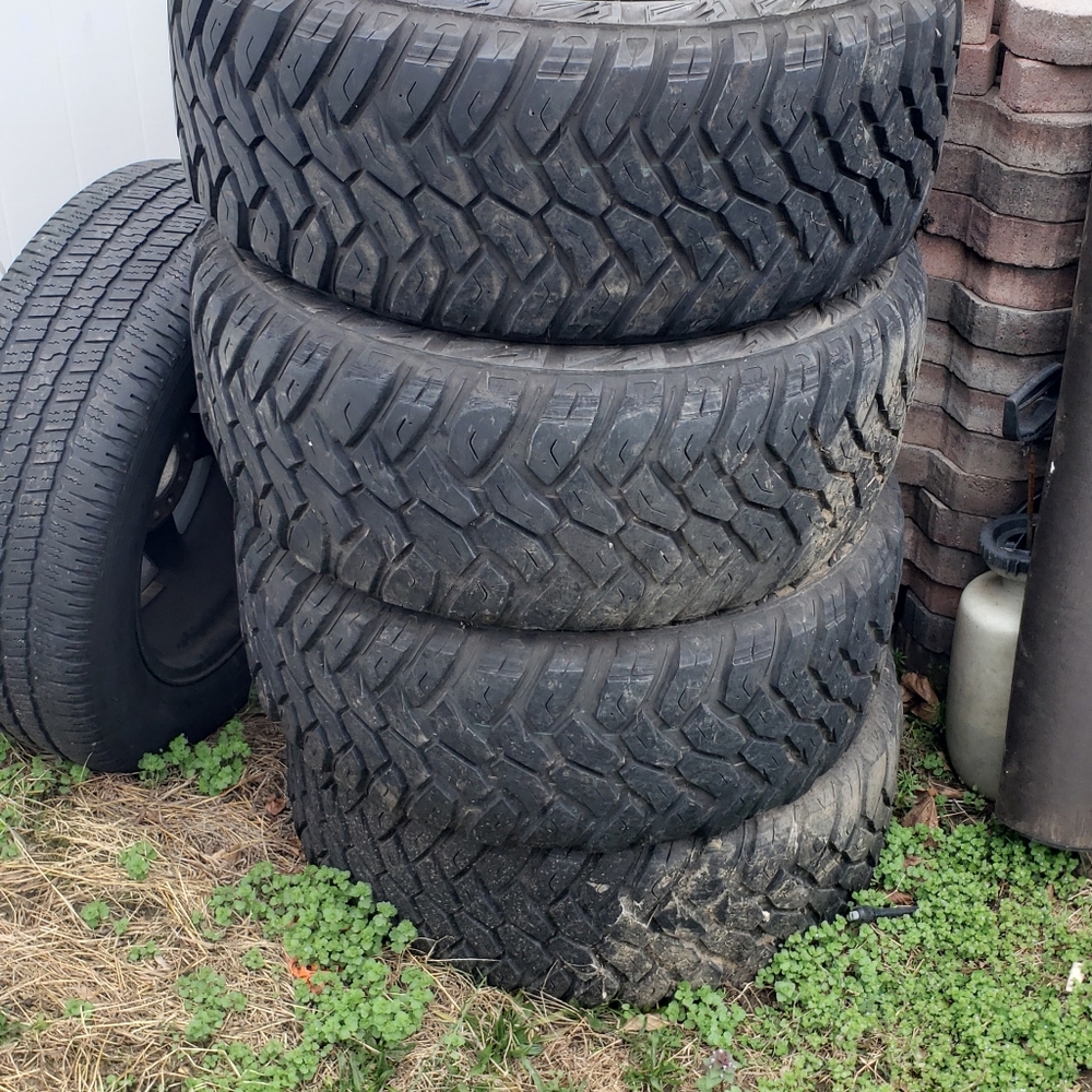 Truck tires